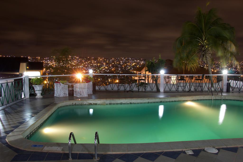 Hill View Hotel Mccarthy Hills Botianaw Екстер'єр фото