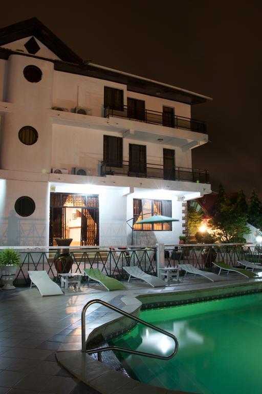 Hill View Hotel Mccarthy Hills Botianaw Екстер'єр фото